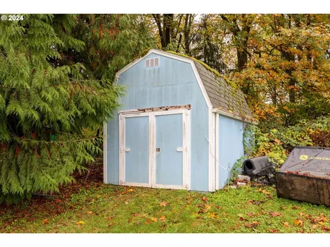 241 Washburn Road Kelso WA 98626