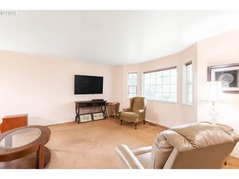 241 Washburn Road Kelso WA 98626