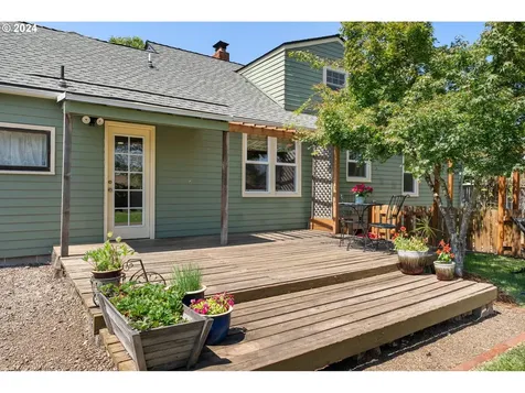 2125 Pierce Street Eugene OR 97405