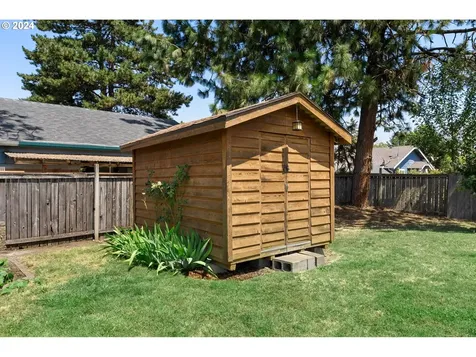 2125 Pierce Street Eugene OR 97405