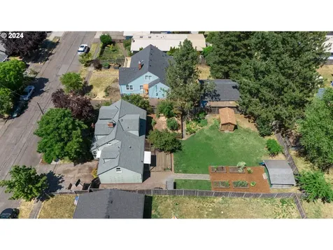 2125 Pierce Street Eugene OR 97405