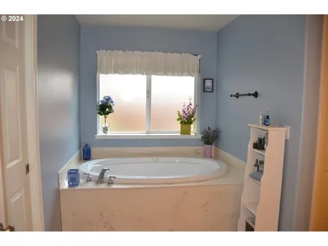 1435 SW Sturgeon Court Grants Pass OR 97527