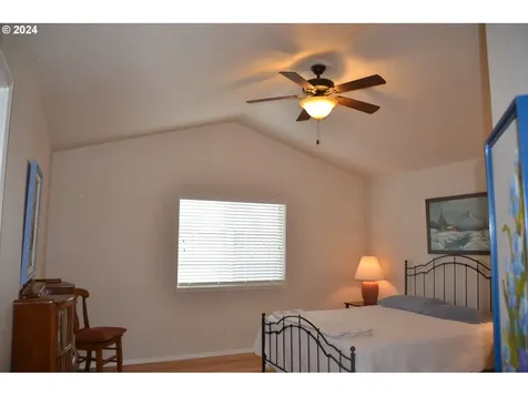 1435 SW Sturgeon Court Grants Pass OR 97527