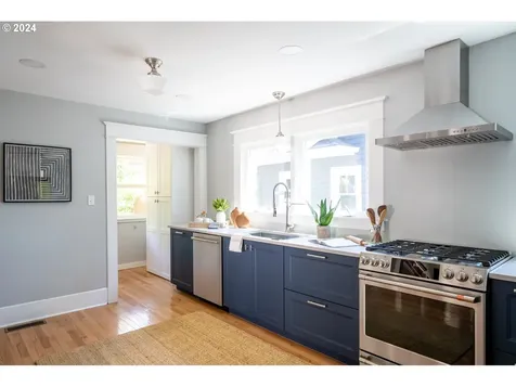 2316 Se 52nd Avenue Portland OR 97215