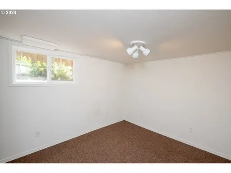 2316 Se 52nd Avenue Portland OR 97215