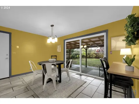 2202 Amirante Street Eugene OR 97402