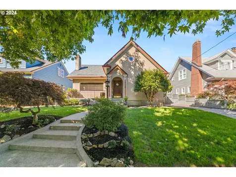 1715 Se 29th Avenue Portland OR 97214