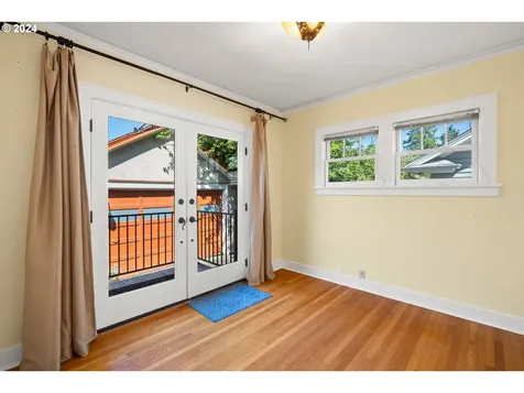 1715 Se 29th Avenue Portland OR 97214