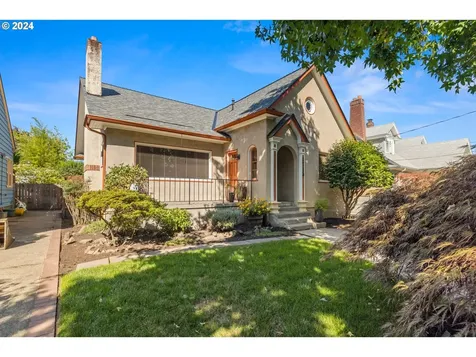 1715 Se 29th Avenue Portland OR 97214