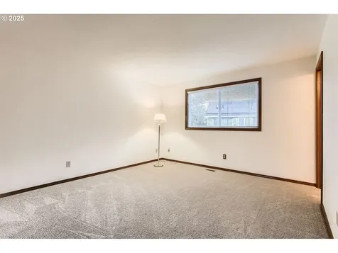 710 SW Florence Avenue Gresham OR 97080