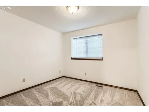 710 SW Florence Avenue Gresham OR 97080