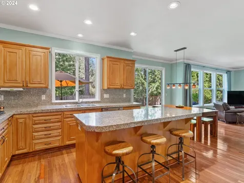 16485 Sw Snowy Owl Lane Beaverton OR 97007