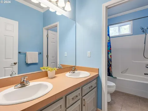 16485 Sw Snowy Owl Lane Beaverton OR 97007