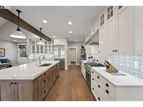 21080 Avery Lane Bend OR 97702