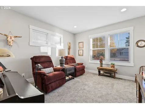21080 Avery Lane Bend OR 97702