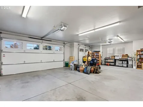 21080 Avery Lane Bend OR 97702