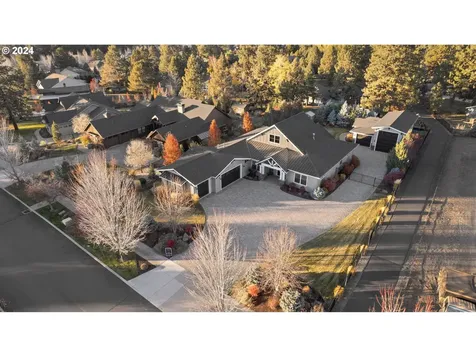 21080 Avery Lane Bend OR 97702