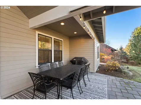 21080 Avery Lane Bend OR 97702