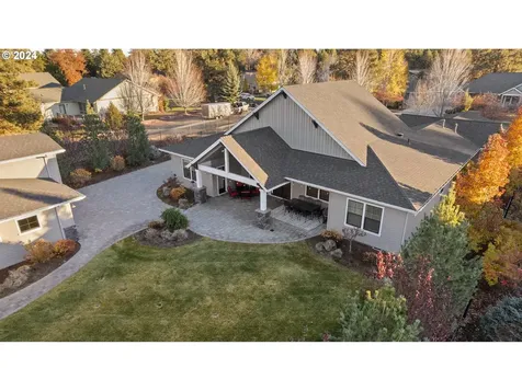 21080 Avery Lane Bend OR 97702