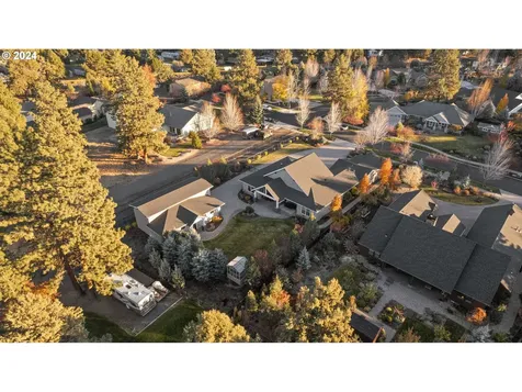 21080 Avery Lane Bend OR 97702