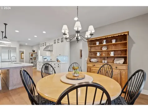 21080 Avery Lane Bend OR 97702
