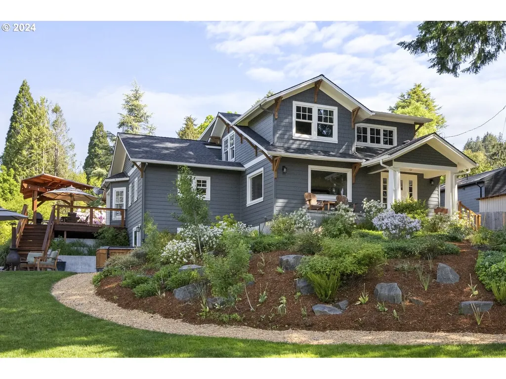 3029 Sw Sunset Boulevard Portland OR 97239
