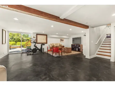 3029 Sw Sunset Boulevard Portland OR 97239