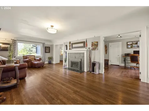 3029 Sw Sunset Boulevard Portland OR 97239