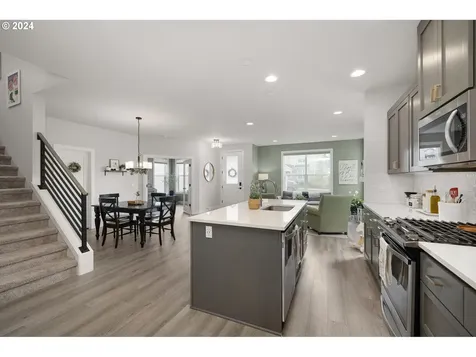7461 Se Youngs Street Hillsboro OR 97123