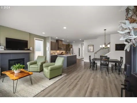 7461 Se Youngs Street Hillsboro OR 97123