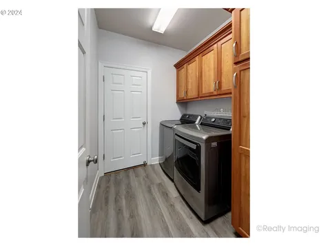 335 NE Blossom Court Sublimity OR 97385