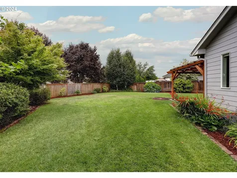 335 NE Blossom Court Sublimity OR 97385