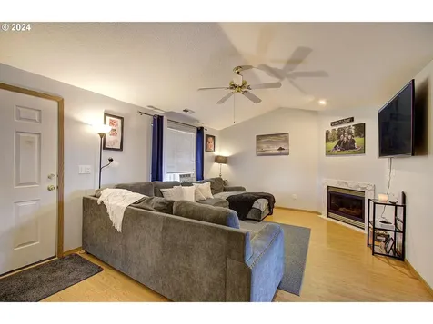 5318 Ne 70th Circle Vancouver WA 98661