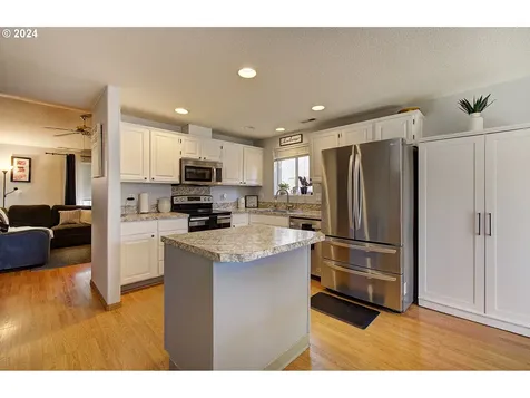 5318 Ne 70th Circle Vancouver WA 98661