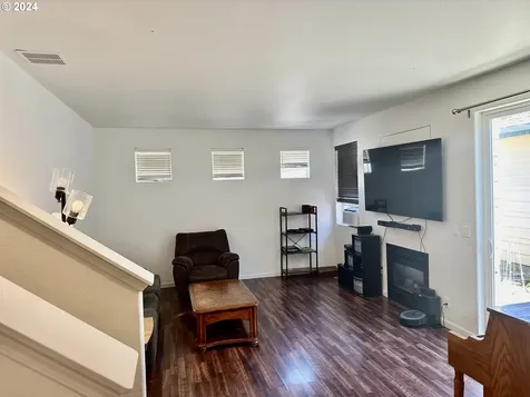 1637 Riley Lane Eugene OR 97402
