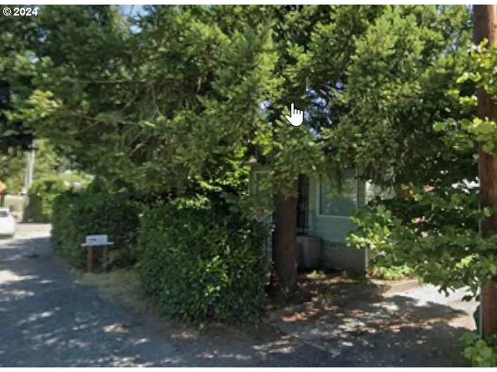 3810 Se 101st Avenue Portland OR 97266