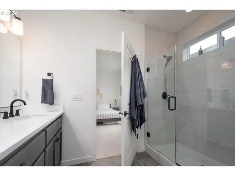 11218 NE 136th Avenue Vancouver WA 98682