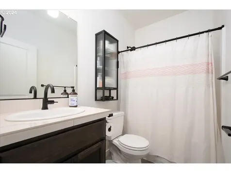 11218 NE 136th Avenue Vancouver WA 98682