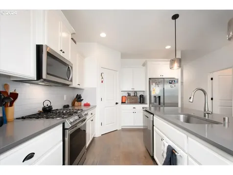 11218 NE 136th Avenue Vancouver WA 98682