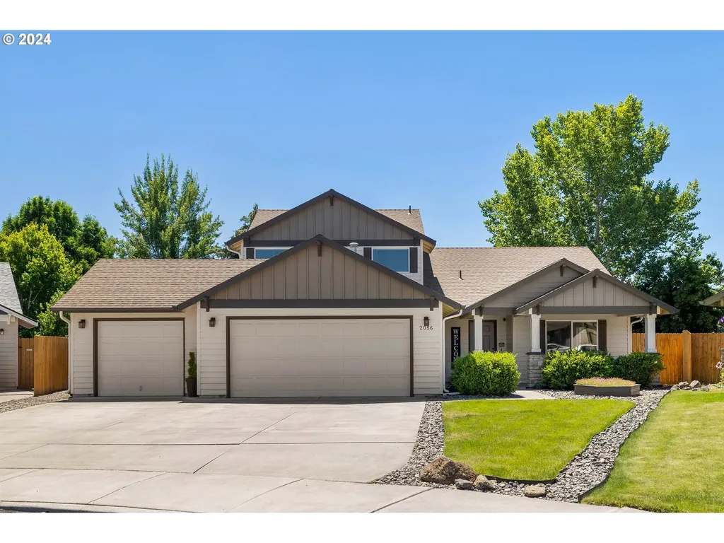 2056 Nw 20th Court Redmond OR 97756