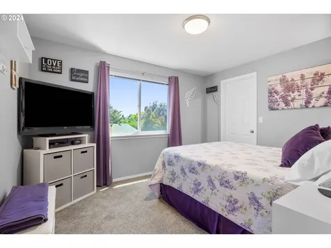 2056 Nw 20th Court Redmond OR 97756