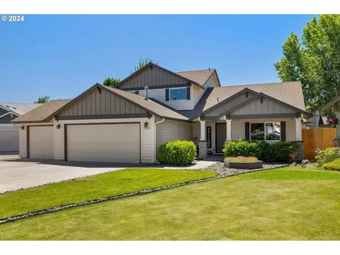2056 Nw 20th Court Redmond OR 97756