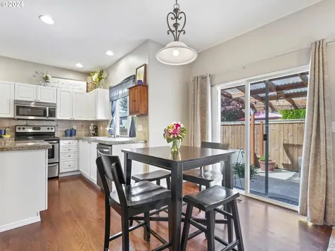 9375 Sw Stono Drive Tualatin OR 97062