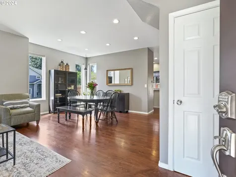 9375 Sw Stono Drive Tualatin OR 97062