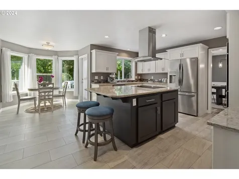 757 Nicole Drive West Linn OR 97068