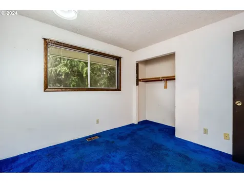 10705 Ne Fox Farm Road Dundee OR 97115