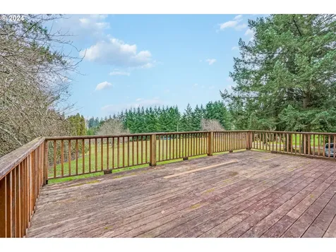 10705 Ne Fox Farm Road Dundee OR 97115