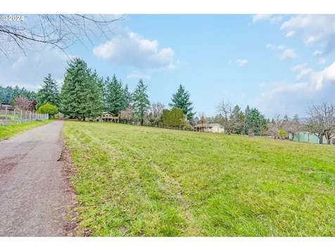 10705 Ne Fox Farm Road Dundee OR 97115