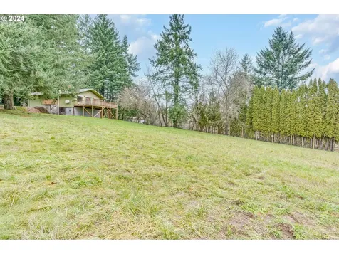 10705 Ne Fox Farm Road Dundee OR 97115