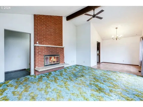 10705 Ne Fox Farm Road Dundee OR 97115